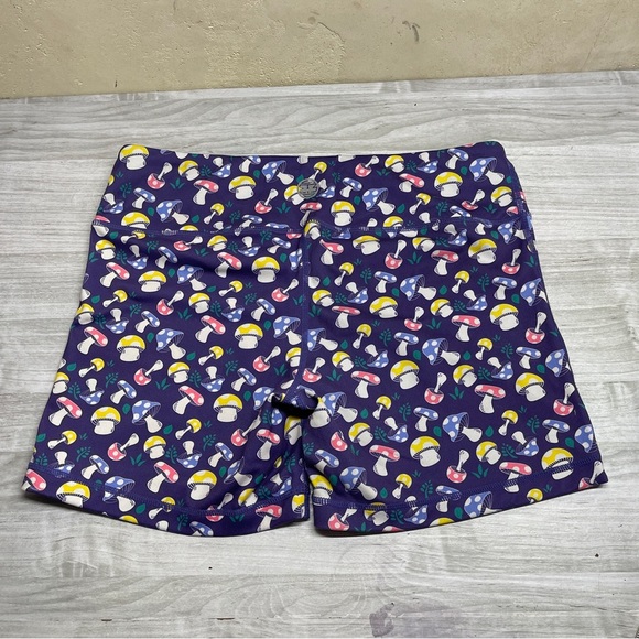 I Am Becoming IMB No Ride Workout 5” Inseam Shorts Purple Mushroom Women’s M(8) - Picture 3 of 12